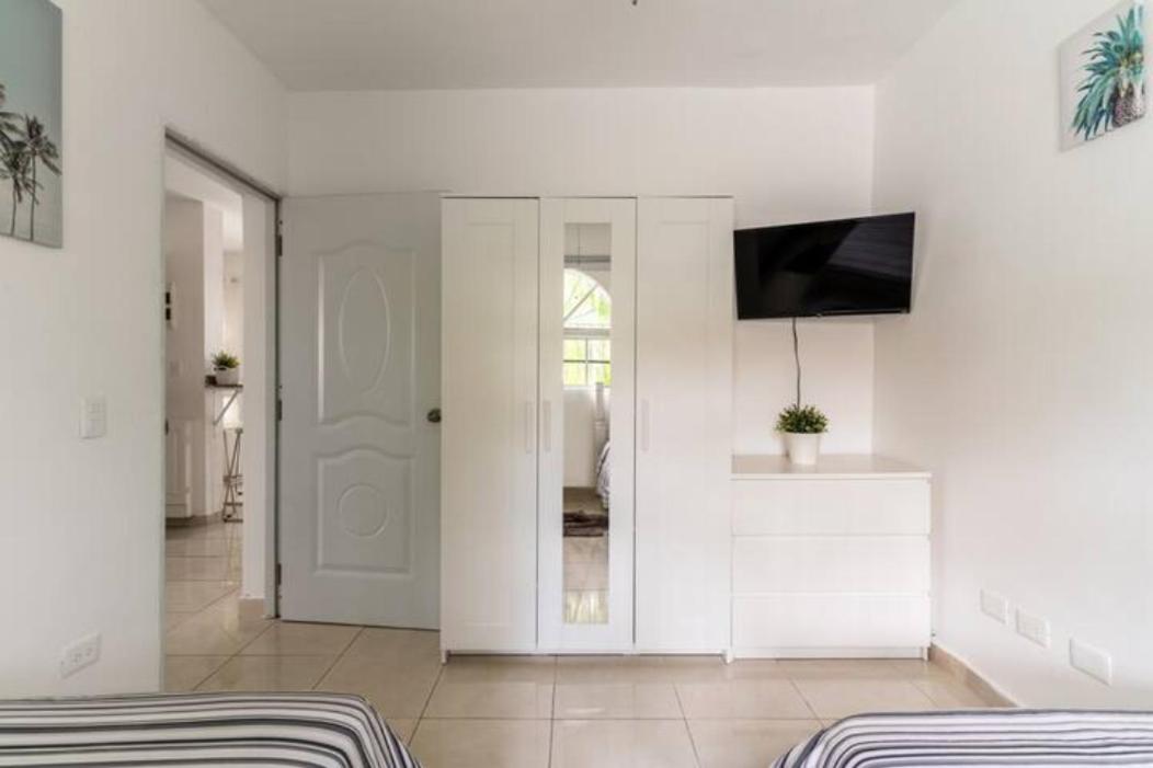Cozy 2 Bdr Condo, With Pool Area And Free Wifi Punta Cana Luaran gambar